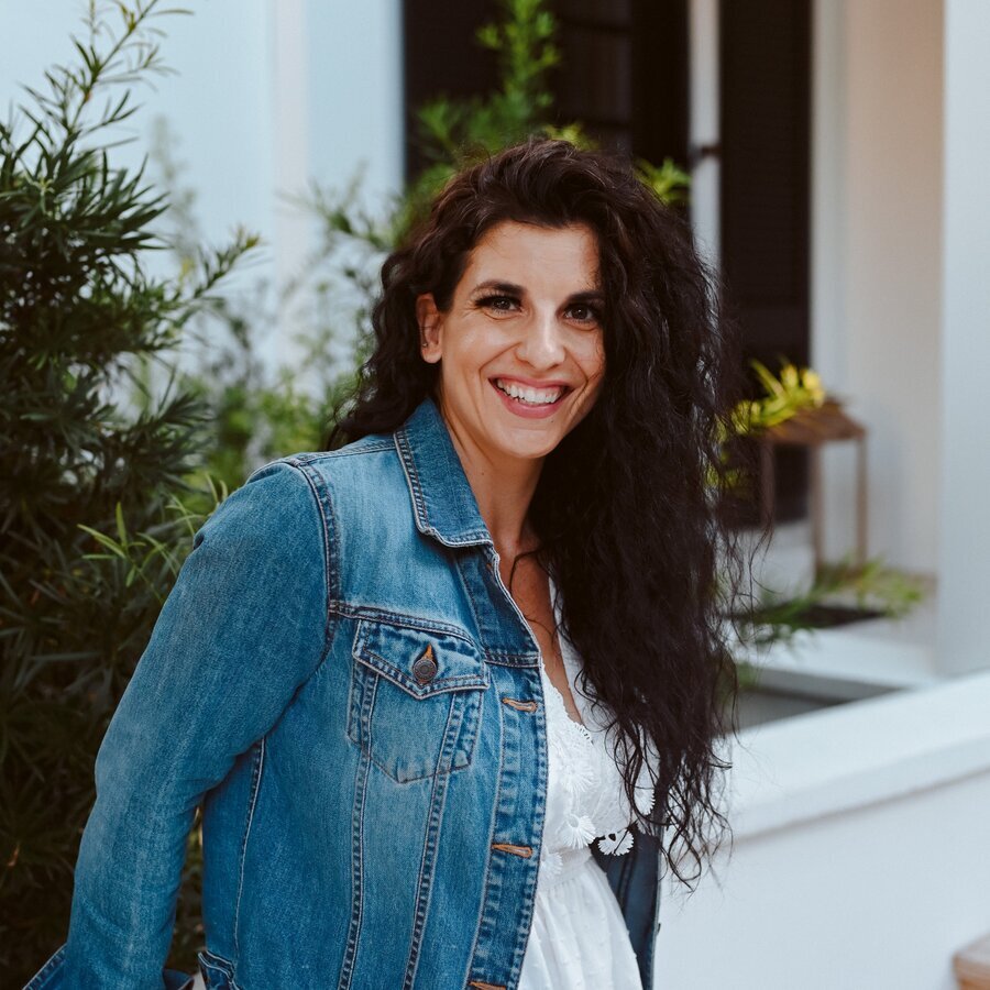 Sarah Bagnato, Realtor